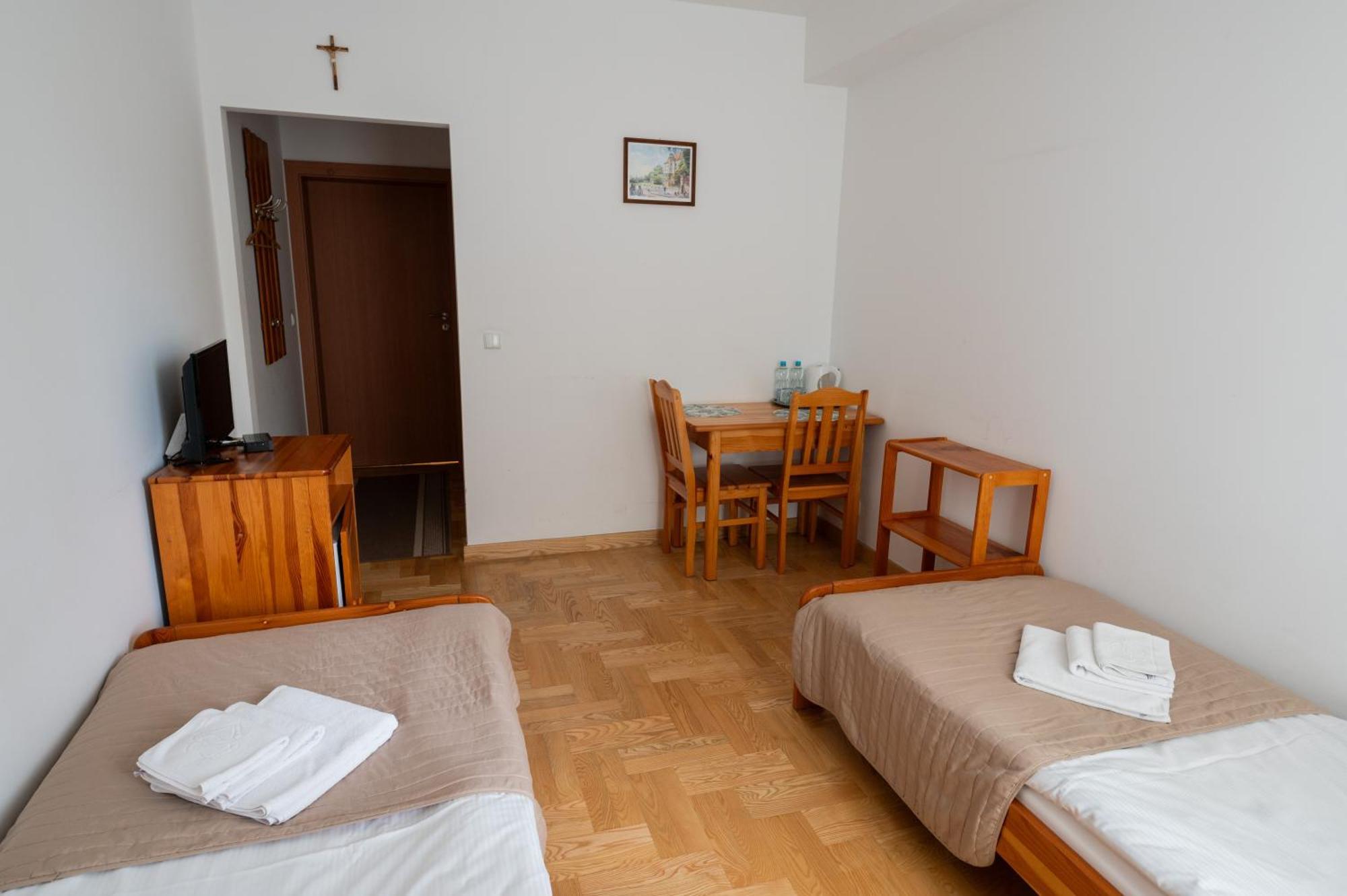 Pokoje Goscinne Dom Sw. Szymona Cracovie Extérieur photo